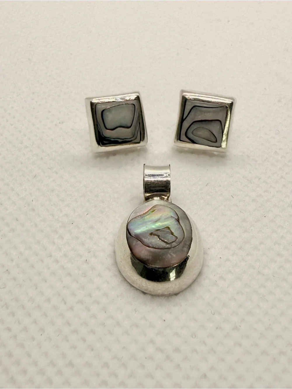 Sterling Silver Abalone Pendant and Stud Earring Set - Iridescent Black-Grey
